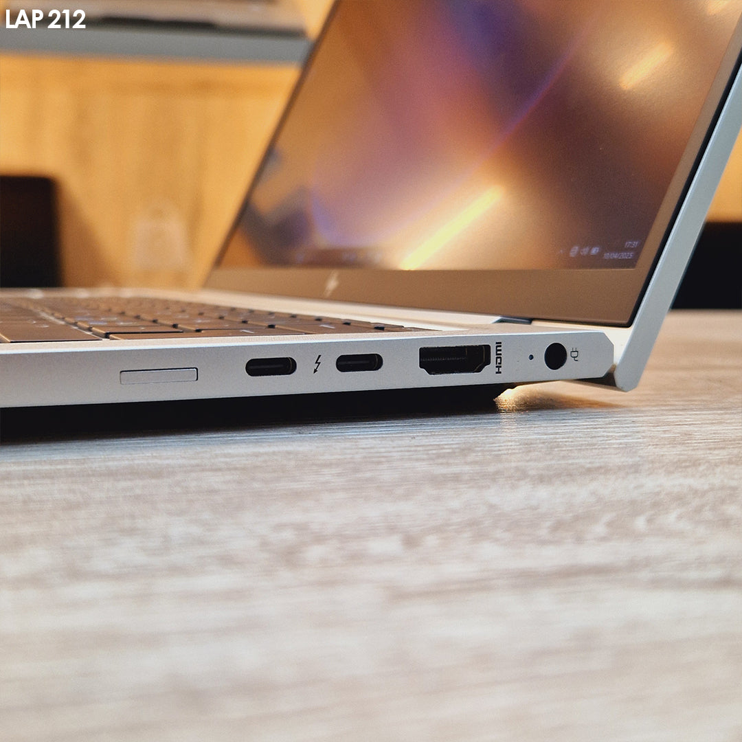 HP EliteBook 830 G8 Tactile 13.3" i5 11ème Gen / 8 Go / 256 Go SSD Occasion – Excellent État