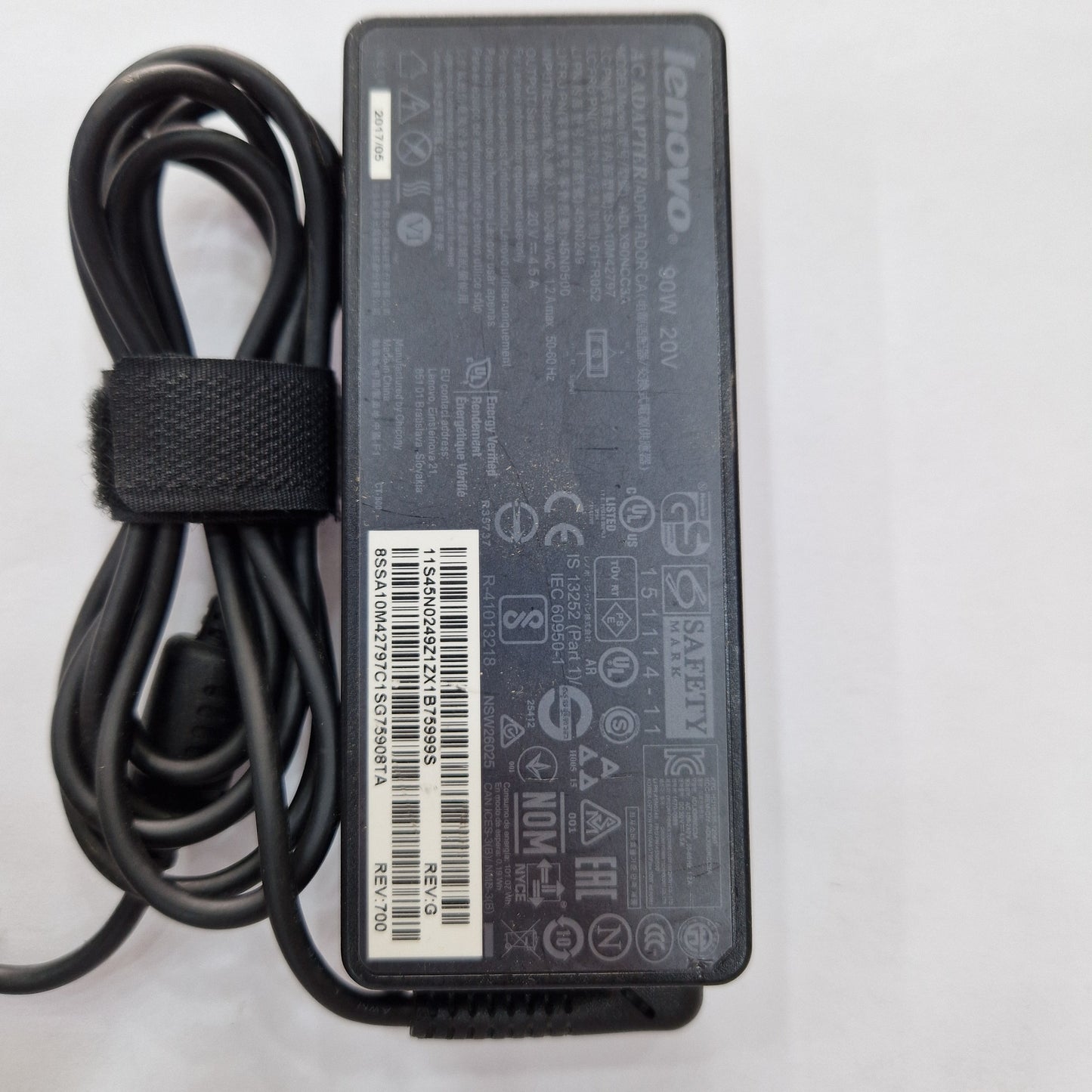Chargeur Laptop Lenovo Original 90W 20V 4.5A – USB jaune avec Câble Trèfle En excellent état