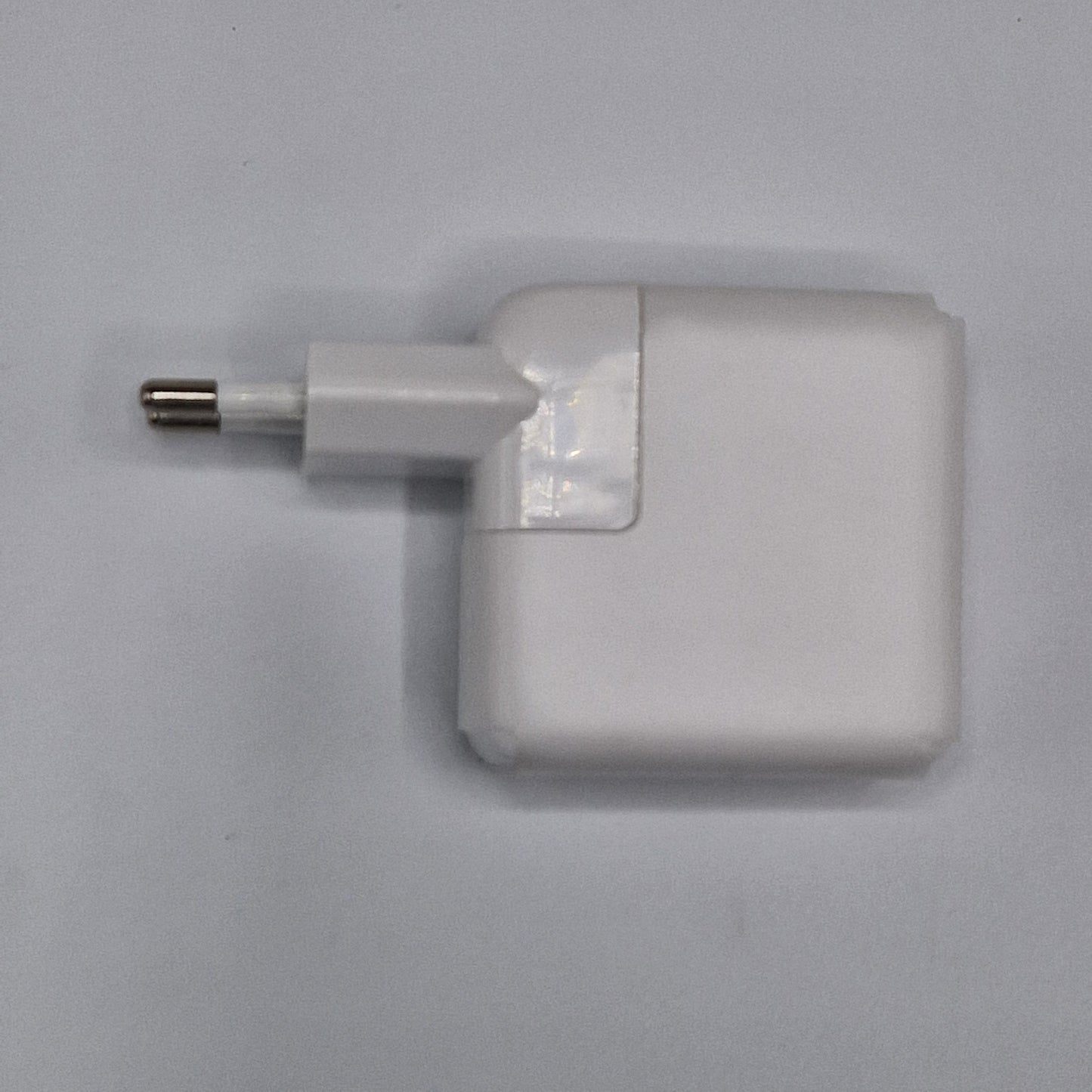Chargeur Macbook  model A1947 Original 61W 20.3V 3A AVEC CABLE TYPE-C État Neuf