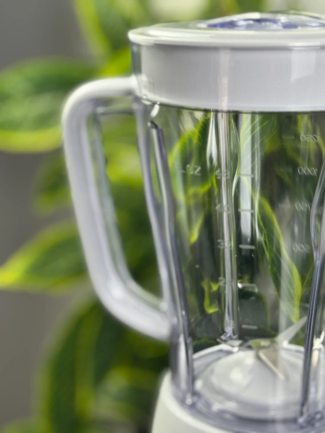 Elite99 – ELT-2400 – Blender de Cuisine - Puissance 550W